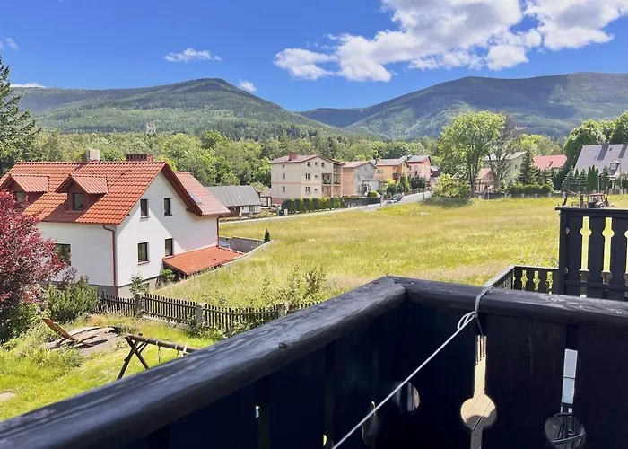 Ari Πανσιόν 3*